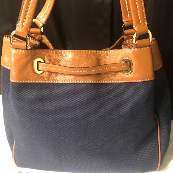 Authentic Michael Kors Purse - Picture 8 of 8